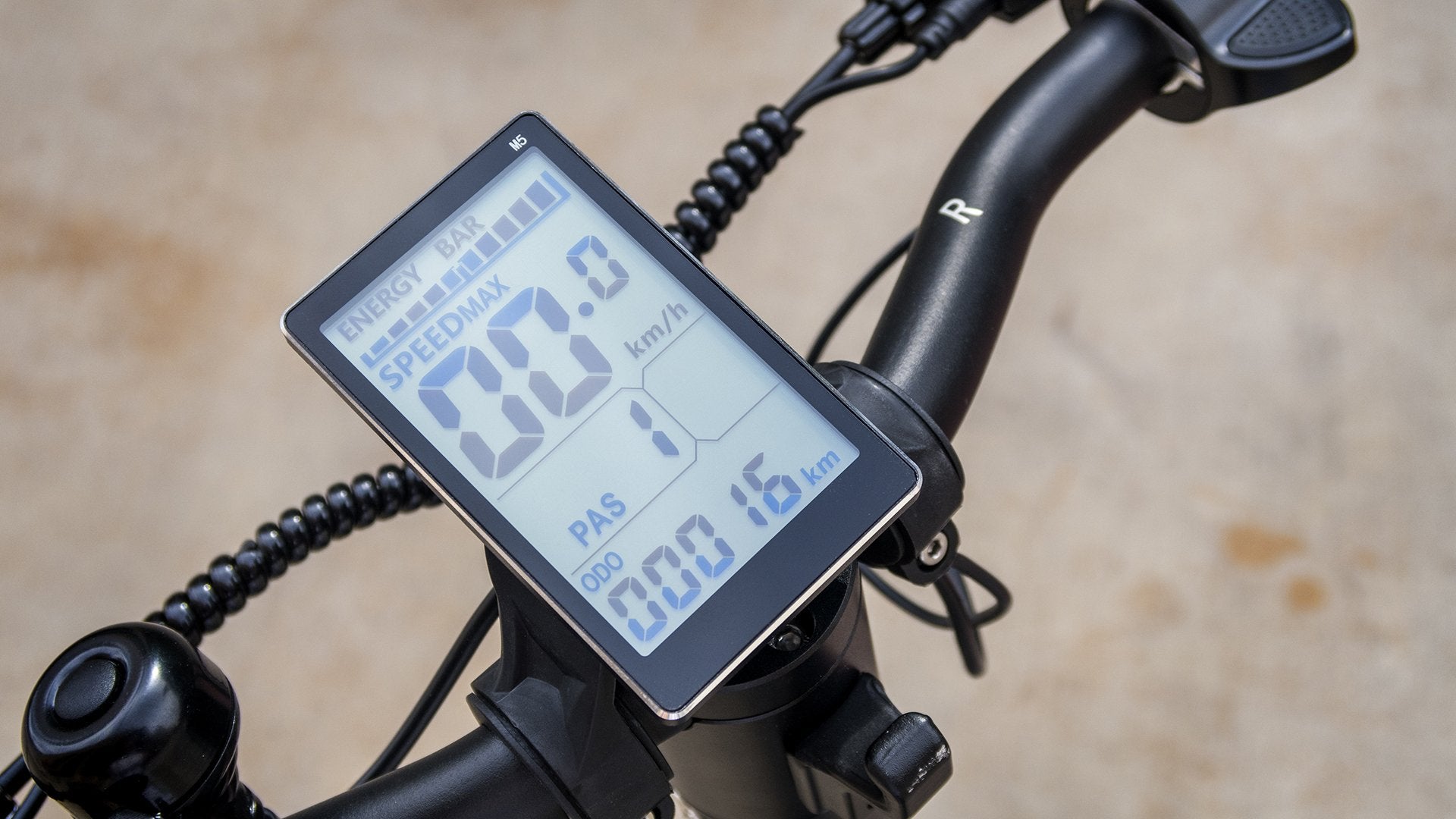 Choosing the Right Electric Scooter Throttle: Thumb vs Trigger