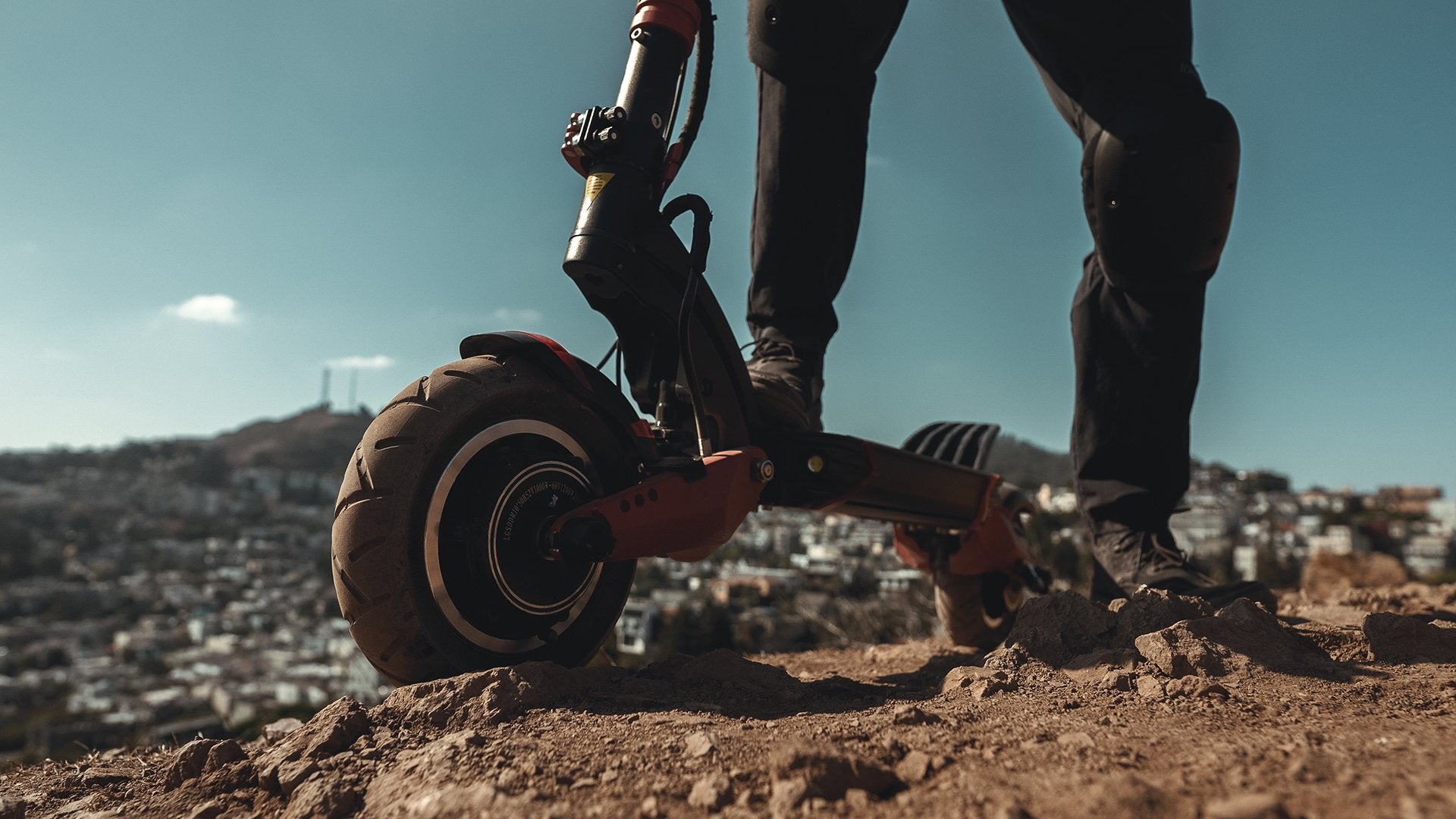 Why Do Electric Scooters Sell For 1000+ USD? Is It Worth It?